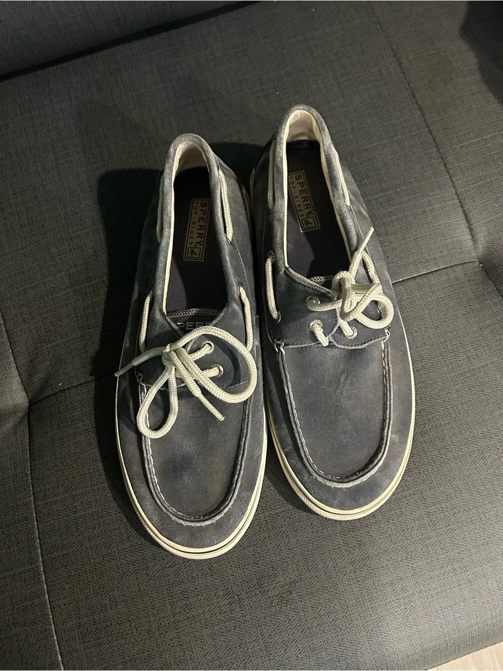 Sperry Men’s Navy Boat Shoes - Classic Lace-Up Deck Shoes size 10